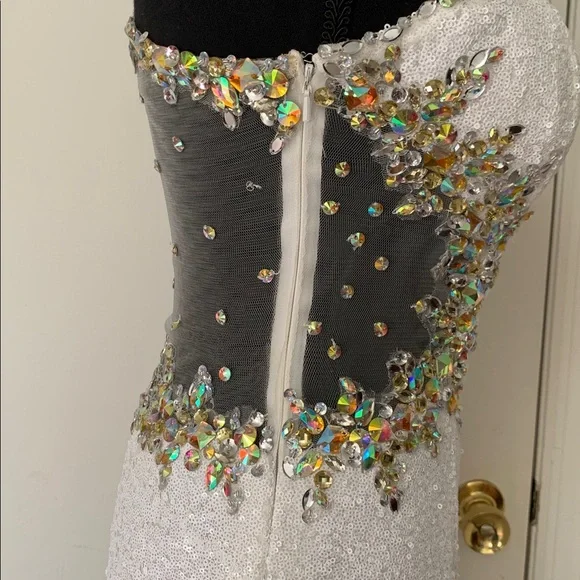 Clarisse White One Shoulder Sequin Dress Size 3/4 - Picture 9 of 17